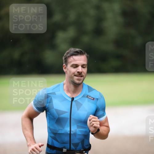 30.08.2026 - Elbe Triathlon Hamburg Antke Förster http://msf.ph/oto/10110111 30.08.2026 16:26:41 Laufen 133, 2 meine-sportfotos.de