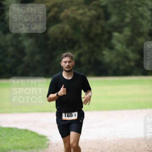 30.08.2026 - Elbe Triathlon Hamburg Antke Förster http://msf.ph/oto/10110125 30.08.2026 16:29:21 Laufen 165, 4 meine-sportfotos.de
