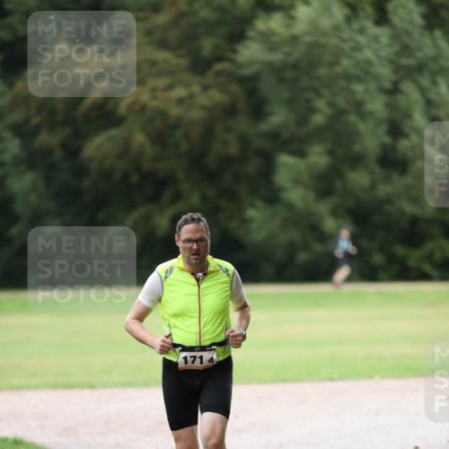 30.08.2026 - Elbe Triathlon Hamburg Antke Förster http://msf.ph/oto/10110131 30.08.2026 16:30:11 Laufen 1714 meine-sportfotos.de