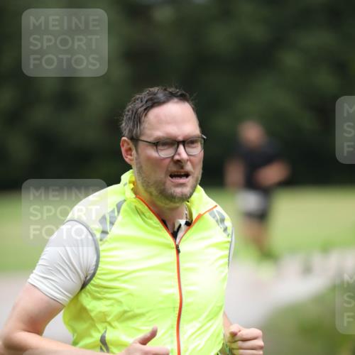 30.08.2026 - Elbe Triathlon Hamburg Antke Förster http://msf.ph/oto/10110136 30.08.2026 16:30:15 Laufen 1714 meine-sportfotos.de