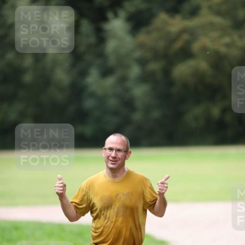 30.08.2026 - Elbe Triathlon Hamburg Antke Förster http://msf.ph/oto/10110146 30.08.2026 16:31:09 Laufen 178, 4 meine-sportfotos.de