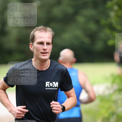 30.08.2026 - Elbe Triathlon Hamburg Antke Förster http://msf.ph/oto/10110155 30.08.2026 16:36:01 Laufen  meine-sportfotos.de
