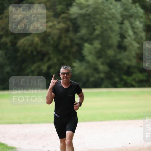 30.08.2026 - Elbe Triathlon Hamburg Antke Förster http://msf.ph/oto/10110156 30.08.2026 16:36:08 Laufen  meine-sportfotos.de