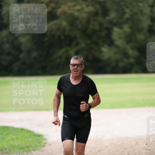 30.08.2026 - Elbe Triathlon Hamburg Antke Förster http://msf.ph/oto/10110158 30.08.2026 16:36:08 Laufen  meine-sportfotos.de