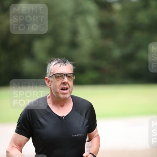 30.08.2026 - Elbe Triathlon Hamburg Antke Förster http://msf.ph/oto/10110160 30.08.2026 16:36:11 Laufen  meine-sportfotos.de