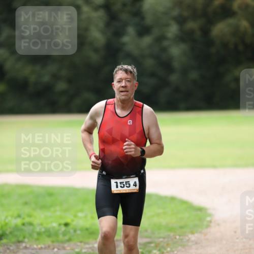 30.08.2026 - Elbe Triathlon Hamburg Antke Förster http://msf.ph/oto/10110176 30.08.2026 16:40:24 Laufen 155, 4 meine-sportfotos.de