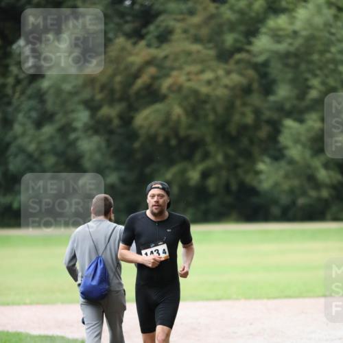 30.08.2026 - Elbe Triathlon Hamburg Antke Förster http://msf.ph/oto/10110193 30.08.2026 16:51:08 Laufen 434 meine-sportfotos.de