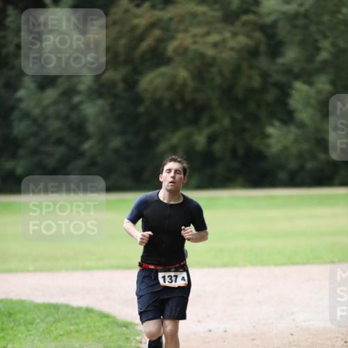 30.08.2026 - Elbe Triathlon Hamburg Antke Förster http://msf.ph/oto/10110199 30.08.2026 16:53:49 Laufen 1374 meine-sportfotos.de