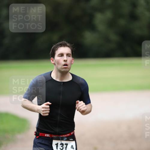 30.08.2026 - Elbe Triathlon Hamburg Antke Förster http://msf.ph/oto/10110202 30.08.2026 16:53:53 Laufen 137, 4 meine-sportfotos.de