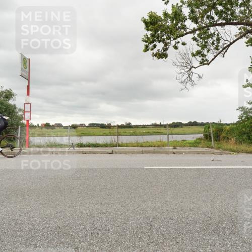 30.08.2026 - Elbe Triathlon Hamburg Michael Burmester http://msf.ph/oto/10110339 30.08.2026 14:16:23 Radfahren  meine-sportfotos.de