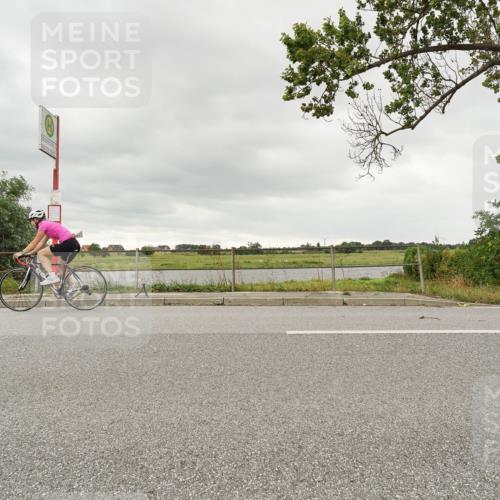 30.08.2026 - Elbe Triathlon Hamburg Michael Burmester http://msf.ph/oto/10110349 30.08.2026 14:16:58 Radfahren  meine-sportfotos.de