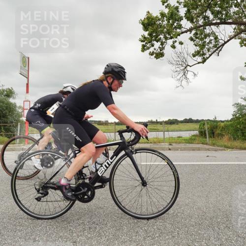 30.08.2026 - Elbe Triathlon Hamburg Michael Burmester http://msf.ph/oto/10110357 30.08.2026 14:17:40 Radfahren  meine-sportfotos.de