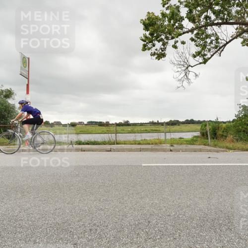 30.08.2026 - Elbe Triathlon Hamburg Michael Burmester http://msf.ph/oto/10110367 30.08.2026 14:18:15 Radfahren  meine-sportfotos.de