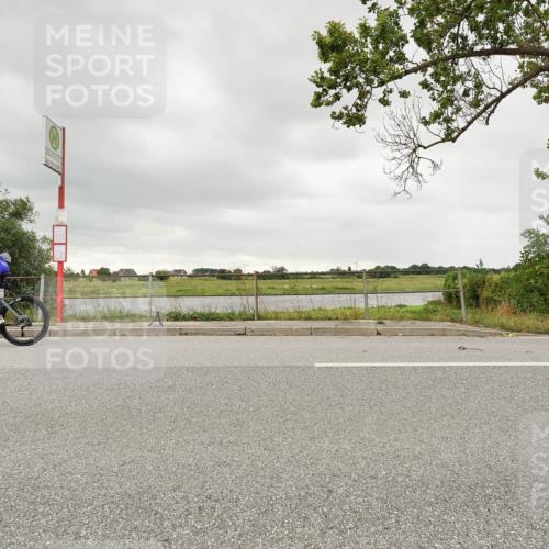 30.08.2026 - Elbe Triathlon Hamburg Michael Burmester http://msf.ph/oto/10110369 30.08.2026 14:18:18 Radfahren  meine-sportfotos.de
