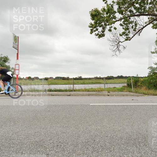 30.08.2026 - Elbe Triathlon Hamburg Michael Burmester http://msf.ph/oto/10110391 30.08.2026 14:19:38 Radfahren  meine-sportfotos.de