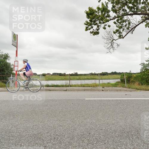 30.08.2026 - Elbe Triathlon Hamburg Michael Burmester http://msf.ph/oto/10110406 30.08.2026 14:20:35 Radfahren  meine-sportfotos.de
