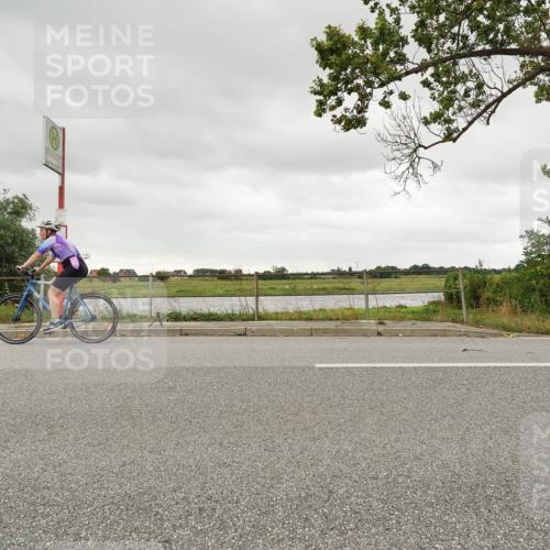 30.08.2026 - Elbe Triathlon Hamburg Michael Burmester http://msf.ph/oto/10110439 30.08.2026 14:23:05 Radfahren  meine-sportfotos.de