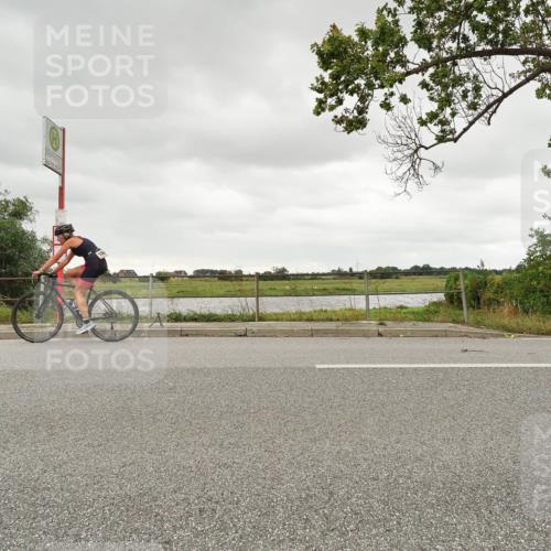 30.08.2026 - Elbe Triathlon Hamburg Michael Burmester http://msf.ph/oto/10110442 30.08.2026 14:23:32 Radfahren  meine-sportfotos.de