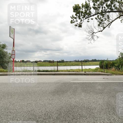 30.08.2026 - Elbe Triathlon Hamburg Michael Burmester http://msf.ph/oto/10110475 30.08.2026 14:31:31 Radfahren  meine-sportfotos.de