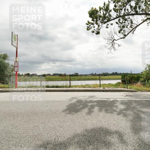 30.08.2026 - Elbe Triathlon Hamburg Michael Burmester http://msf.ph/oto/10110477 30.08.2026 14:31:36 Radfahren  meine-sportfotos.de