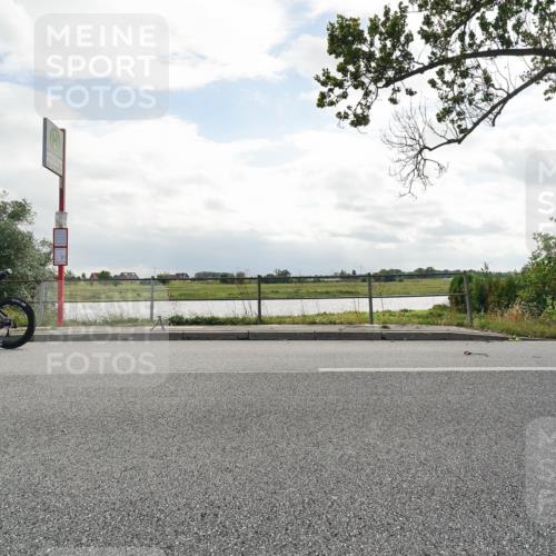 30.08.2026 - Elbe Triathlon Hamburg Michael Burmester http://msf.ph/oto/10110501 30.08.2026 14:39:01 Radfahren  meine-sportfotos.de
