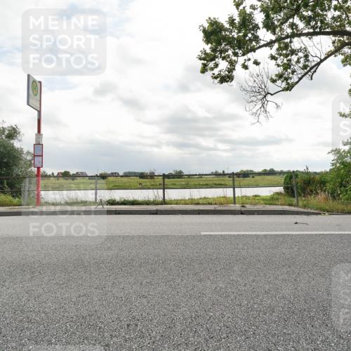 30.08.2026 - Elbe Triathlon Hamburg Michael Burmester http://msf.ph/oto/10110507 30.08.2026 14:40:31 Radfahren  meine-sportfotos.de