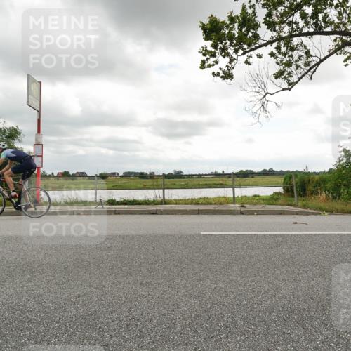 30.08.2026 - Elbe Triathlon Hamburg Michael Burmester http://msf.ph/oto/10110531 30.08.2026 14:45:30 Radfahren  meine-sportfotos.de