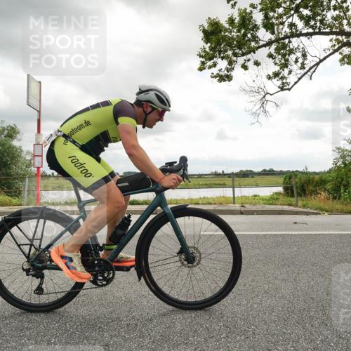 30.08.2026 - Elbe Triathlon Hamburg Michael Burmester http://msf.ph/oto/10110538 30.08.2026 14:46:21 Radfahren  meine-sportfotos.de