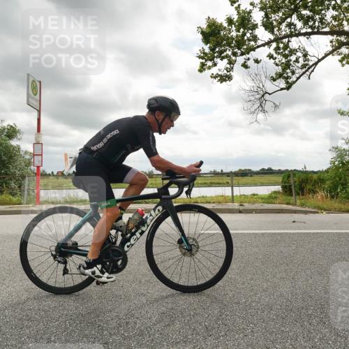 30.08.2026 - Elbe Triathlon Hamburg Michael Burmester http://msf.ph/oto/10110550 30.08.2026 14:47:34 Radfahren  meine-sportfotos.de