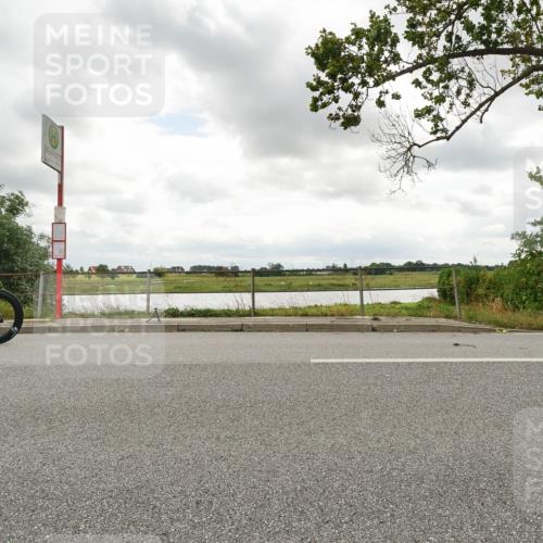 30.08.2026 - Elbe Triathlon Hamburg Michael Burmester http://msf.ph/oto/10110563 30.08.2026 14:48:50 Radfahren  meine-sportfotos.de