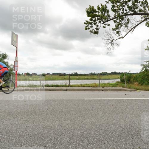 30.08.2026 - Elbe Triathlon Hamburg Michael Burmester http://msf.ph/oto/10110580 30.08.2026 14:50:29 Radfahren  meine-sportfotos.de