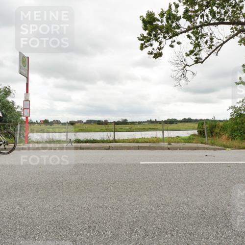 30.08.2026 - Elbe Triathlon Hamburg Michael Burmester http://msf.ph/oto/10110608 30.08.2026 14:52:41 Radfahren 12 meine-sportfotos.de