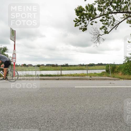 30.08.2026 - Elbe Triathlon Hamburg Michael Burmester http://msf.ph/oto/10110633 30.08.2026 14:54:28 Radfahren  meine-sportfotos.de