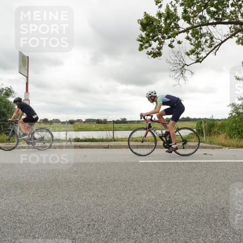 30.08.2026 - Elbe Triathlon Hamburg Michael Burmester http://msf.ph/oto/10110642 30.08.2026 14:54:53 Radfahren  meine-sportfotos.de