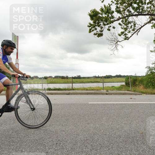 30.08.2026 - Elbe Triathlon Hamburg Michael Burmester http://msf.ph/oto/10110648 30.08.2026 14:55:15 Radfahren 137 meine-sportfotos.de