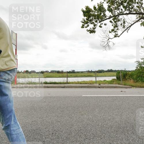 30.08.2026 - Elbe Triathlon Hamburg Michael Burmester http://msf.ph/oto/10110731 30.08.2026 15:03:12 Radfahren  meine-sportfotos.de