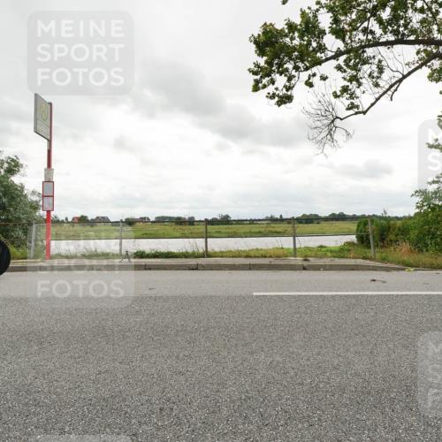 30.08.2026 - Elbe Triathlon Hamburg Michael Burmester http://msf.ph/oto/10110739 30.08.2026 15:04:08 Radfahren  meine-sportfotos.de