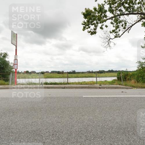30.08.2026 - Elbe Triathlon Hamburg Michael Burmester http://msf.ph/oto/10110752 30.08.2026 15:06:15 Radfahren  meine-sportfotos.de