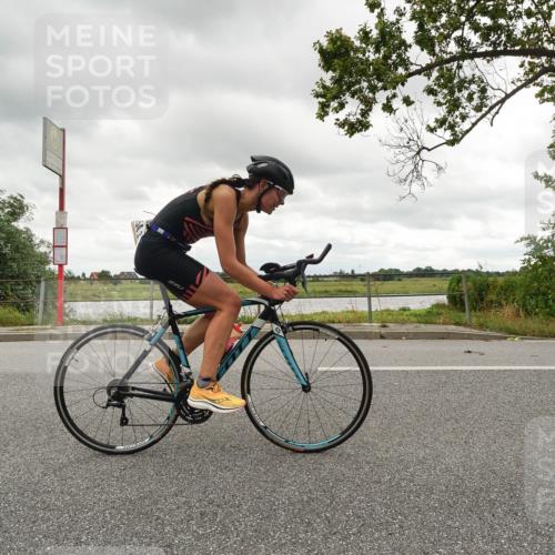 30.08.2026 - Elbe Triathlon Hamburg Michael Burmester http://msf.ph/oto/10110776 30.08.2026 15:12:53 Radfahren  meine-sportfotos.de