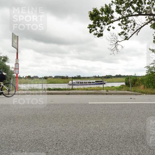 30.08.2026 - Elbe Triathlon Hamburg Michael Burmester http://msf.ph/oto/10110779 30.08.2026 15:13:45 Radfahren  meine-sportfotos.de