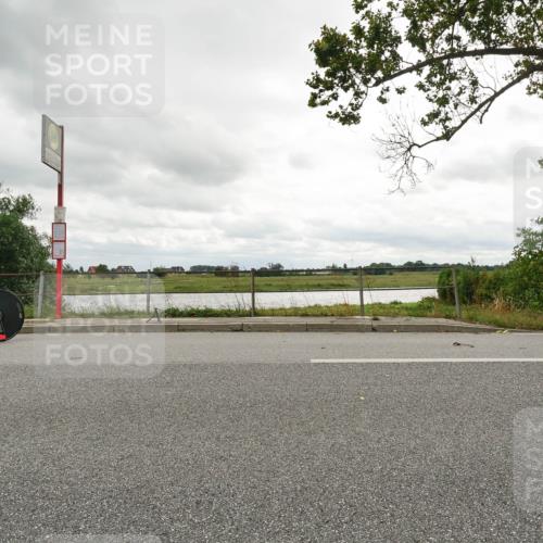 30.08.2026 - Elbe Triathlon Hamburg Michael Burmester http://msf.ph/oto/10110796 30.08.2026 15:19:24 Radfahren  meine-sportfotos.de