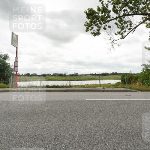 30.08.2026 - Elbe Triathlon Hamburg Michael Burmester http://msf.ph/oto/10110816 30.08.2026 15:22:17 Radfahren  meine-sportfotos.de