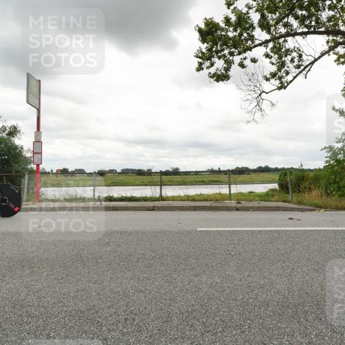 30.08.2026 - Elbe Triathlon Hamburg Michael Burmester http://msf.ph/oto/10110825 30.08.2026 15:23:33 Radfahren 1100 meine-sportfotos.de