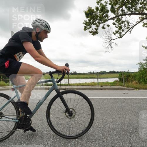 30.08.2026 - Elbe Triathlon Hamburg Michael Burmester http://msf.ph/oto/10110826 30.08.2026 15:23:40 Radfahren 143 meine-sportfotos.de