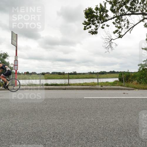 30.08.2026 - Elbe Triathlon Hamburg Michael Burmester http://msf.ph/oto/10110840 30.08.2026 15:25:45 Radfahren  meine-sportfotos.de