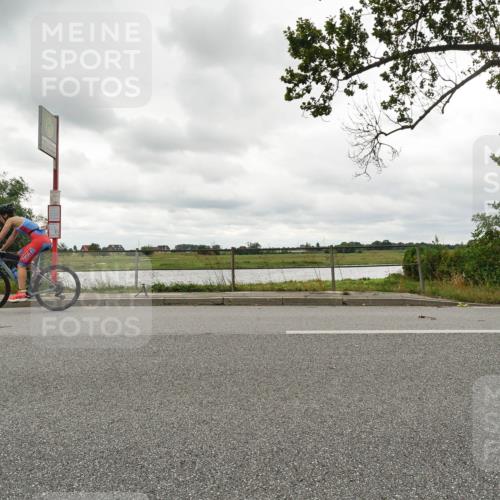 30.08.2026 - Elbe Triathlon Hamburg Michael Burmester http://msf.ph/oto/10110842 30.08.2026 15:25:55 Radfahren  meine-sportfotos.de