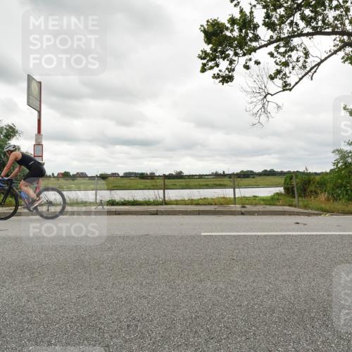 30.08.2026 - Elbe Triathlon Hamburg Michael Burmester http://msf.ph/oto/10110846 30.08.2026 15:26:28 Radfahren  meine-sportfotos.de