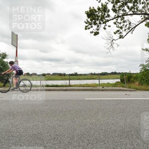 30.08.2026 - Elbe Triathlon Hamburg Michael Burmester http://msf.ph/oto/10110848 30.08.2026 15:26:52 Radfahren  meine-sportfotos.de