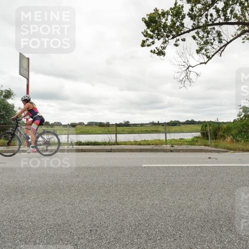30.08.2026 - Elbe Triathlon Hamburg Michael Burmester http://msf.ph/oto/10110868 30.08.2026 15:28:43 Radfahren  meine-sportfotos.de