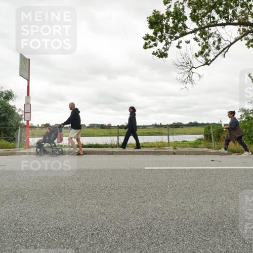 30.08.2026 - Elbe Triathlon Hamburg Michael Burmester http://msf.ph/oto/10110889 30.08.2026 15:30:36 Radfahren  meine-sportfotos.de